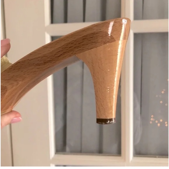 CELINE Ivory/Cream Wooden Heels with Bow - Picture 6 of 7